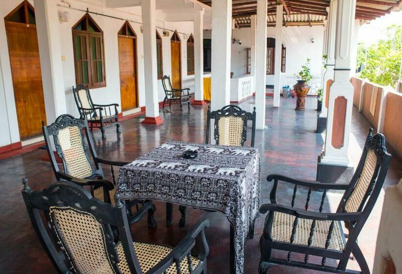 3 Bett Economy Zimmer, Casalanka