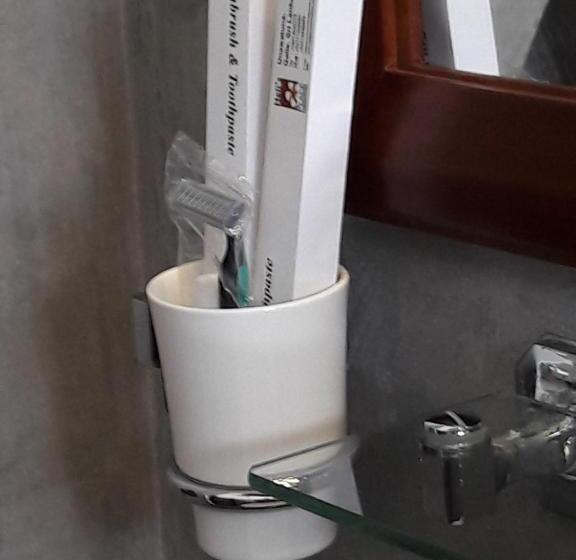 غرفة ديلوكس, Helis Place