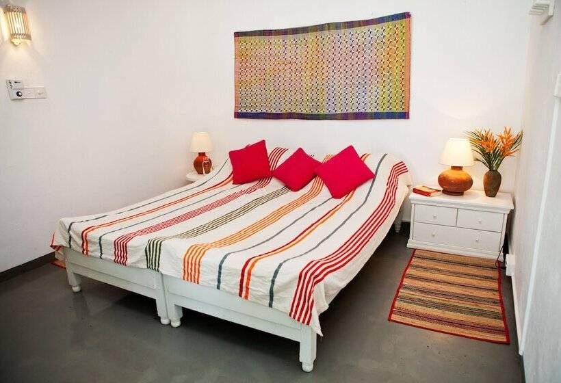 Номер Классика Двуспальная Кровать, Talalla Bay Beach