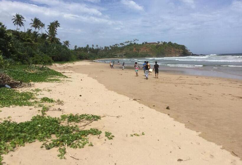 Номер Deluxe Вид на Море с Балконом, Talalla Bay Beach
