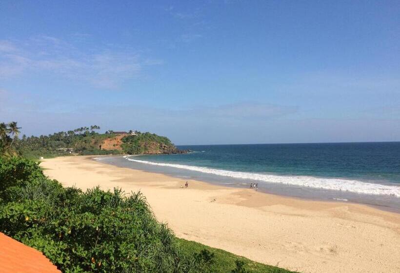 Номер Deluxe Вид на Море с Балконом, Talalla Bay Beach