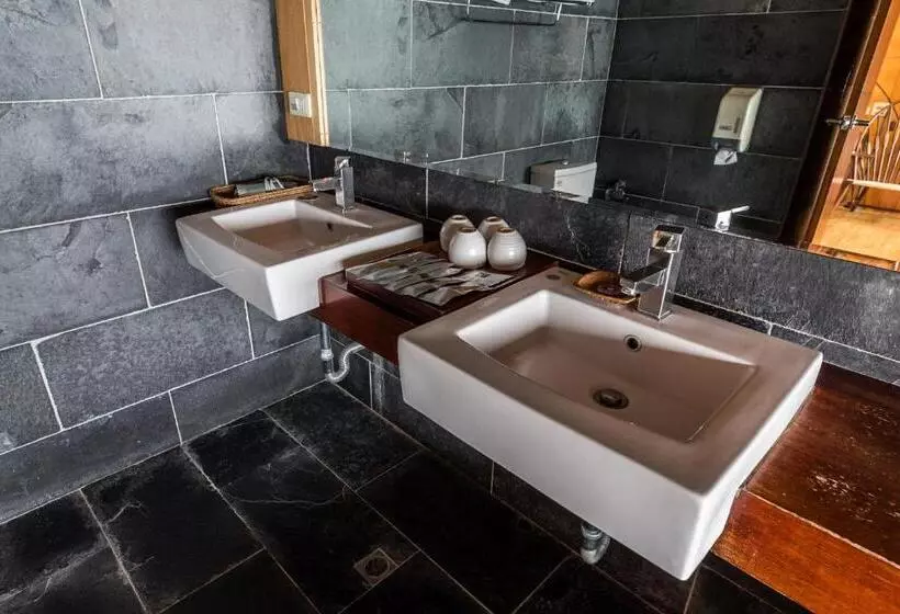 اتاق کلاسیک چهارنفره, 輕塵別院serenegray B&b