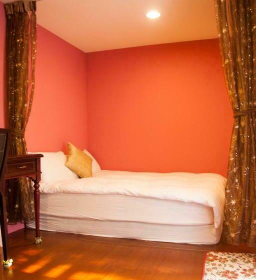 1 Yatak Odalı Lüks Villa, Share B&b