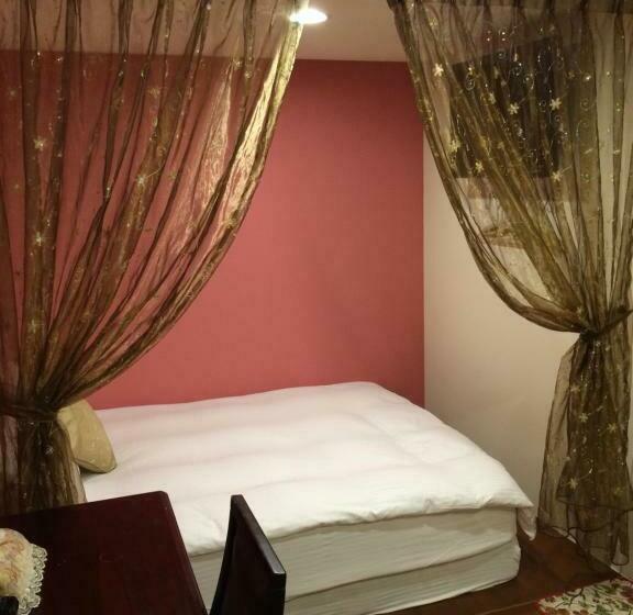 1 Yatak Odalı Lüks Villa, Share B&b