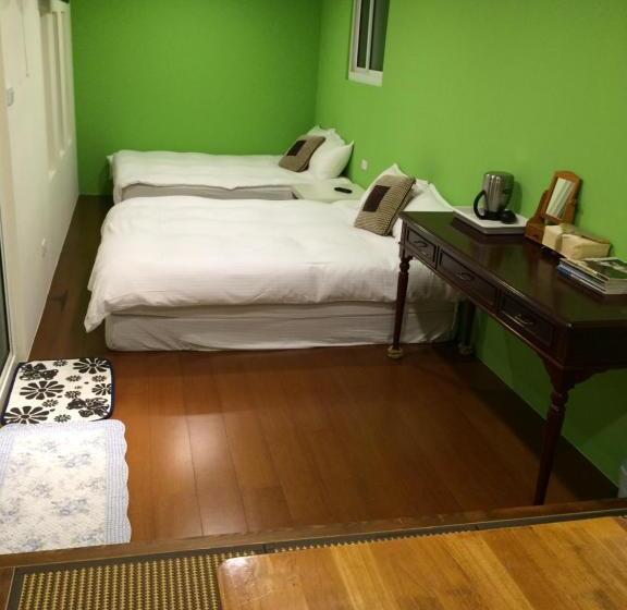 1 Yatak Odalı Lüks Villa, Share B&b