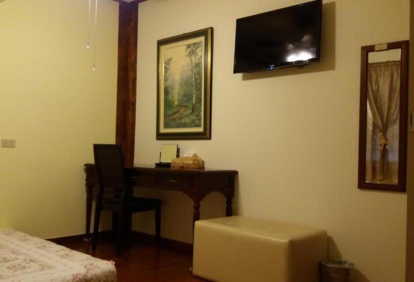 Dört Kişilik Standart Oda, Share B&b