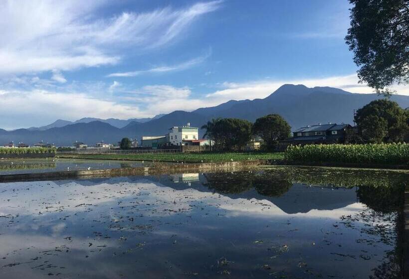 Aile Süiti, Share B&b