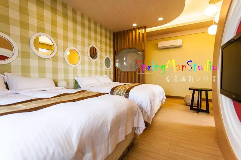 اتاق استاندارد چهار تخته, Zhuyuan Ju B&b