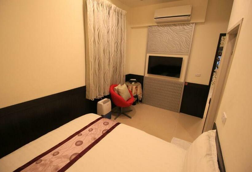 اتاق استاندارد, He Feng Xiao Zhu