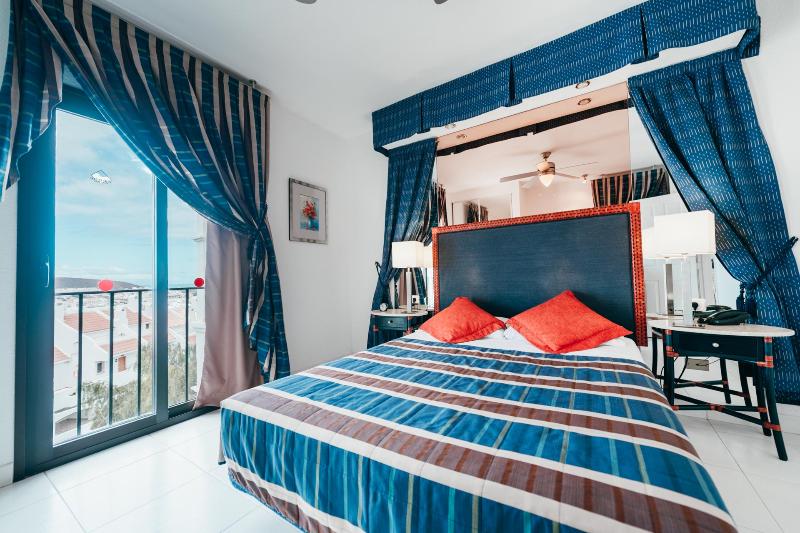 Апартаменты 2 Спальни, Beverly Hills Heights   Excel Hotels & Resorts