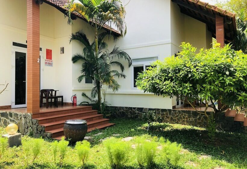 بنجلو ديلوكس, Eco Resort Phu Quoc