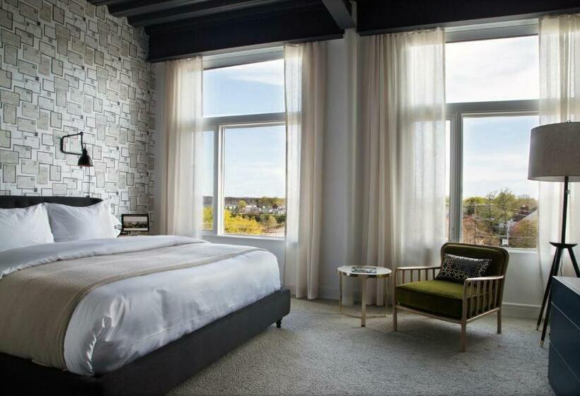 غرفة قياسية سرير كينج, 250 Main