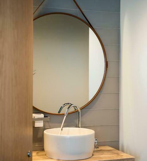 غرفة سوبيريور سرير كينج, 250 Main