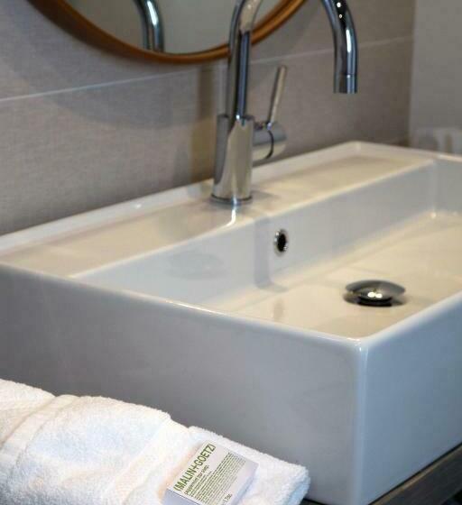 غرفة قياسية سرير كينج, 250 Main