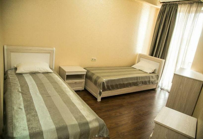 اتاق استاندارد, Gega