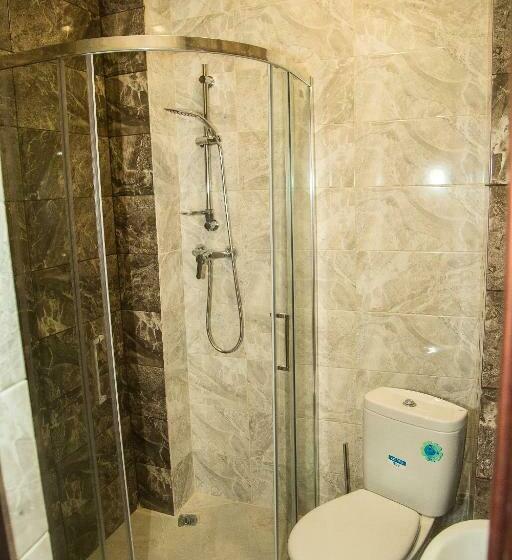 اتاق استاندارد, Gega