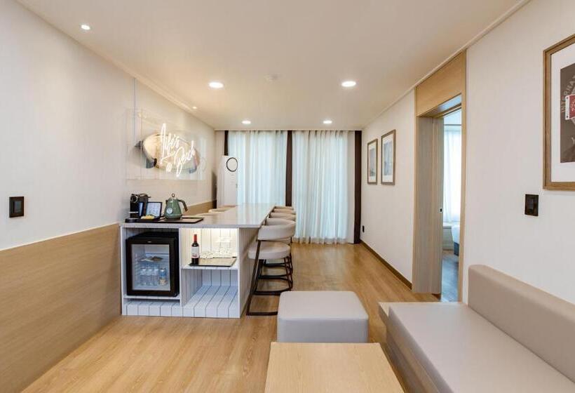 ロイヤルスイート, Kensington Resort Seorak Beach