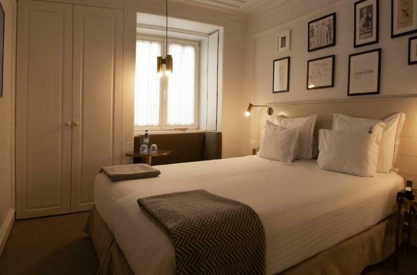 Quarto Basic, Lisboa Pessoa