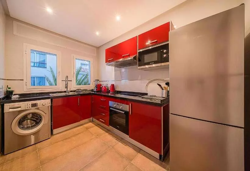 2 Bedroom Apartment