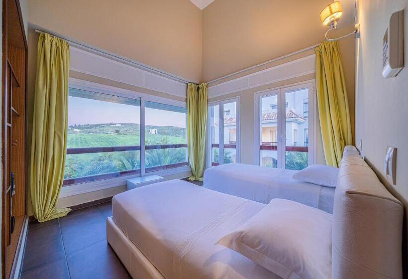 آپارتمان 2 خوابه, Mnar Castle