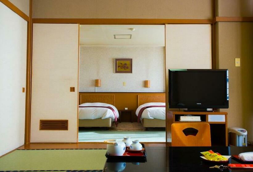 اتاق استاندارد با چشمانداز باغ, Sekitei