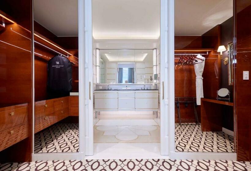 سوییت, Waldorf Astoria Beverly Hills