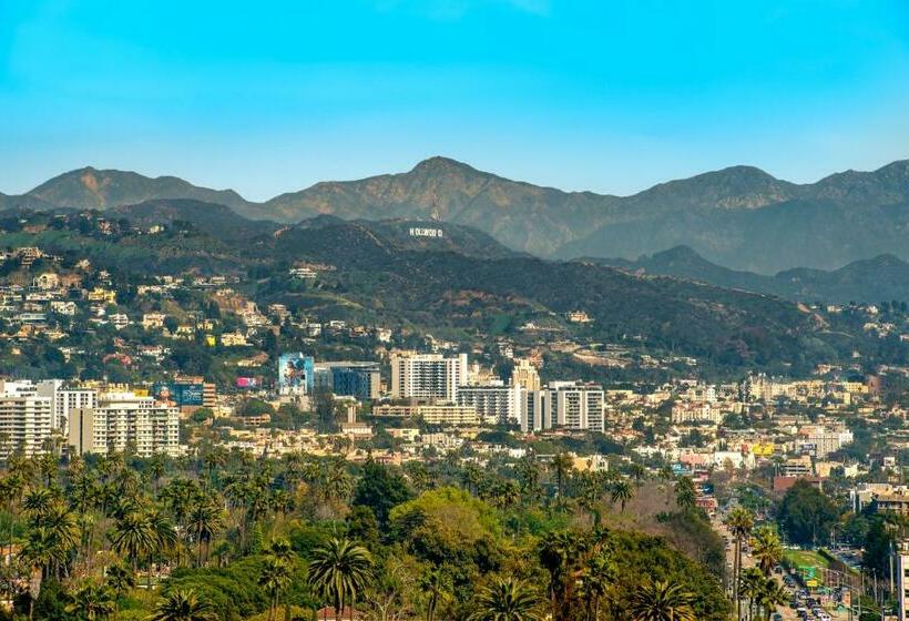 Номер Deluxe Кровать Кинг с Видом, Waldorf Astoria Beverly Hills