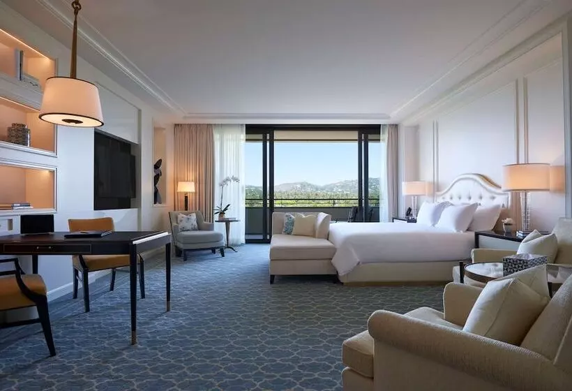 ダブルベッドスタンダードルーム, Waldorf Astoria Beverly Hills