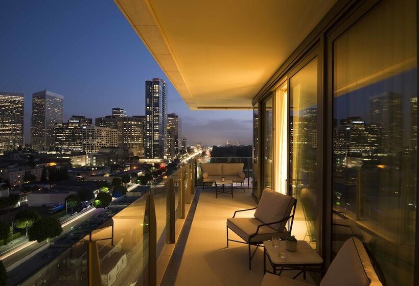 Полулюкс Повышенной Комфортности, Waldorf Astoria Beverly Hills