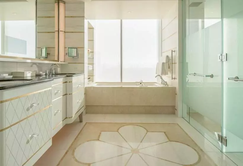 スイート, Waldorf Astoria Beverly Hills