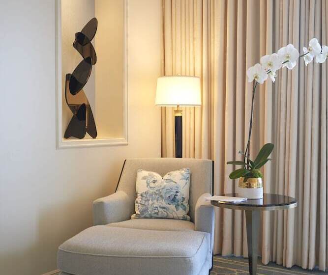 Номер Deluxe Адаптированный для Инвалидов, Waldorf Astoria Beverly Hills