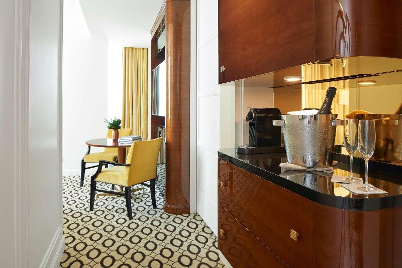 Стандартный Номер Кровать Кинг, Waldorf Astoria Beverly Hills