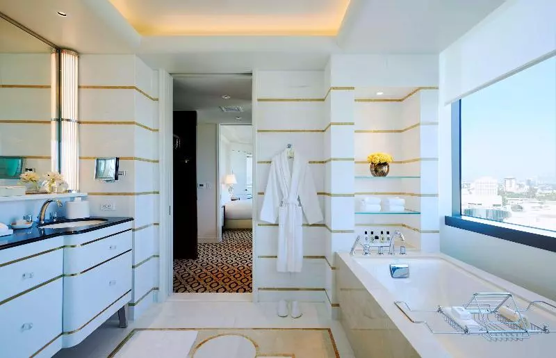景色の見えるスイートルーム, Waldorf Astoria Beverly Hills