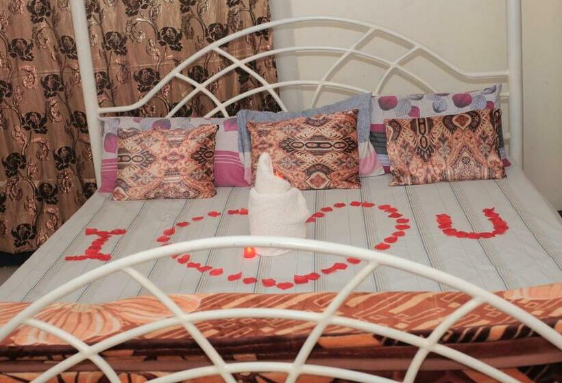 اتاق استاندارد, Emmas Guest House