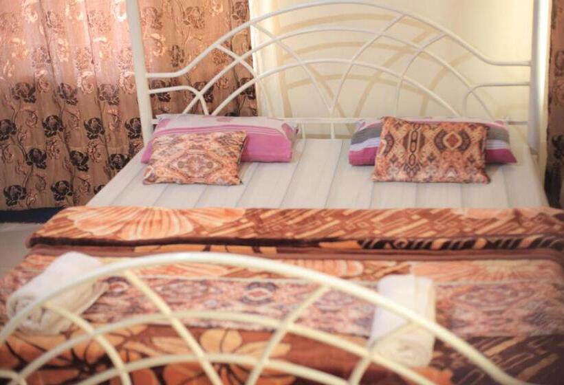 اتاق استاندارد, Emmas Guest House