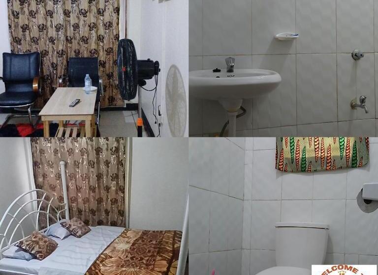 اتاق استاندارد سه نفره, Emmas Guest House