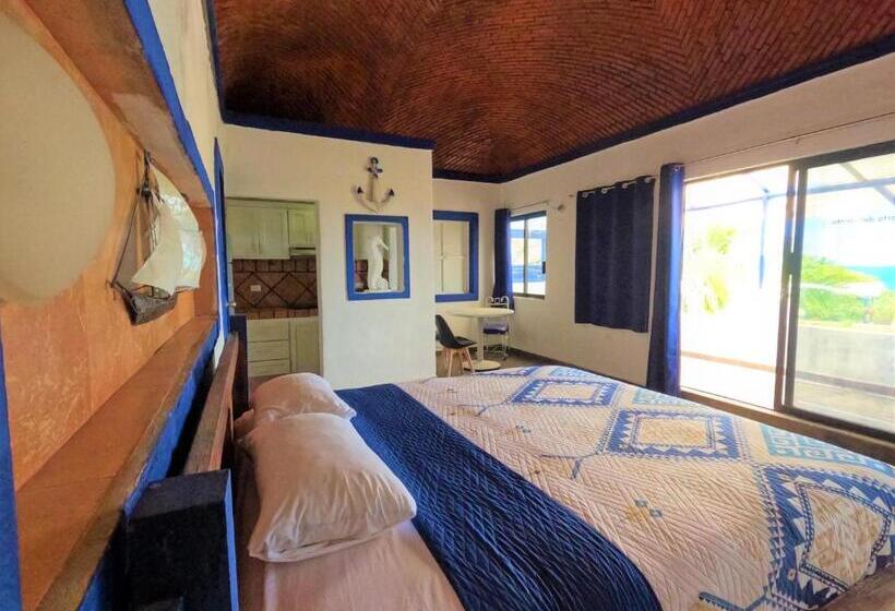 Номер Стандарт с Террасой, Selenes Hostel