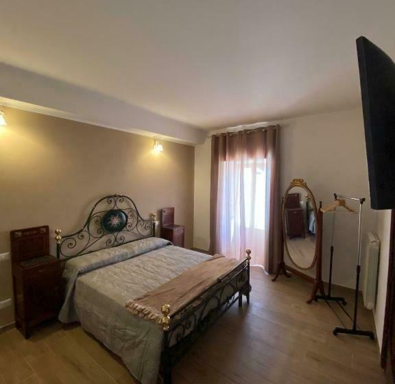 غرفة قياسية مطلة على الجبل, B&b La Cortesia