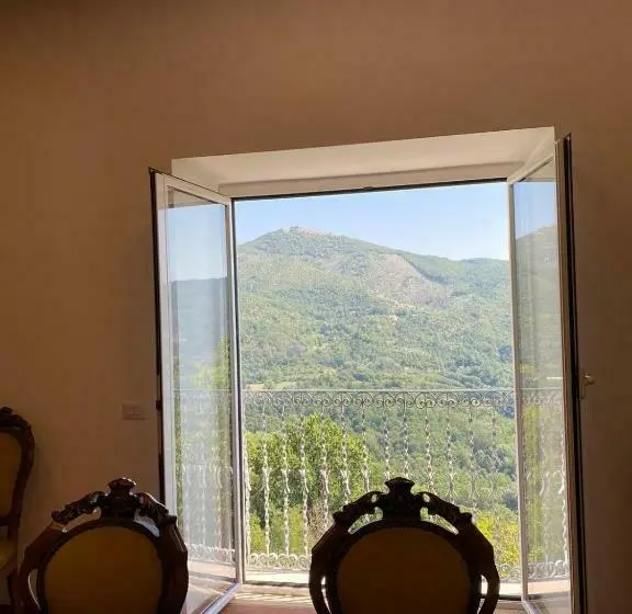マウンテンビュースタンダードルーム, B&b La Cortesia