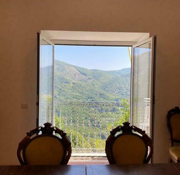 غرفة قياسية مطلة على الجبل, B&b La Cortesia