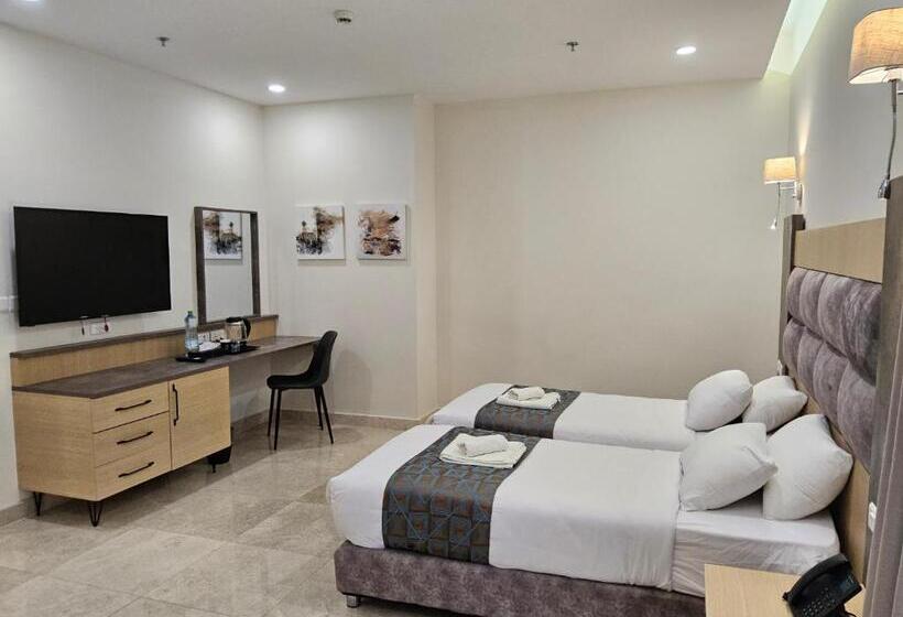 اتاق استاندارد, Bright Tower