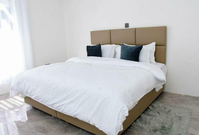 اتاق لوکس, Deluxe And Standard En Suite Rooms At The White House