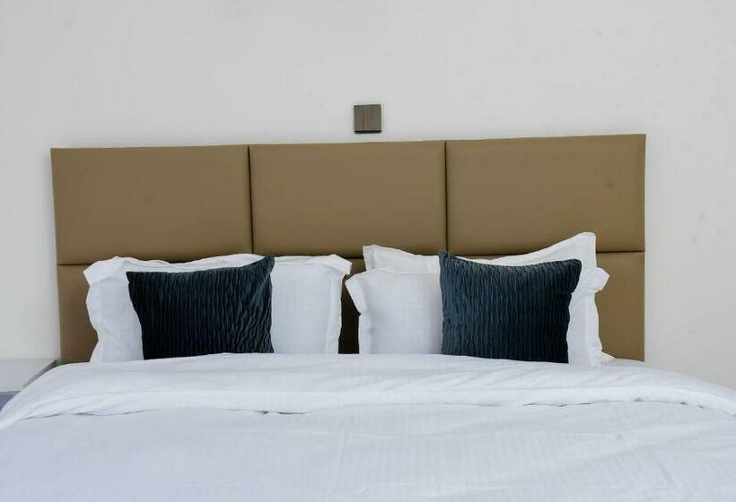 اتاق استاندارد, Deluxe And Standard En Suite Rooms At The White House