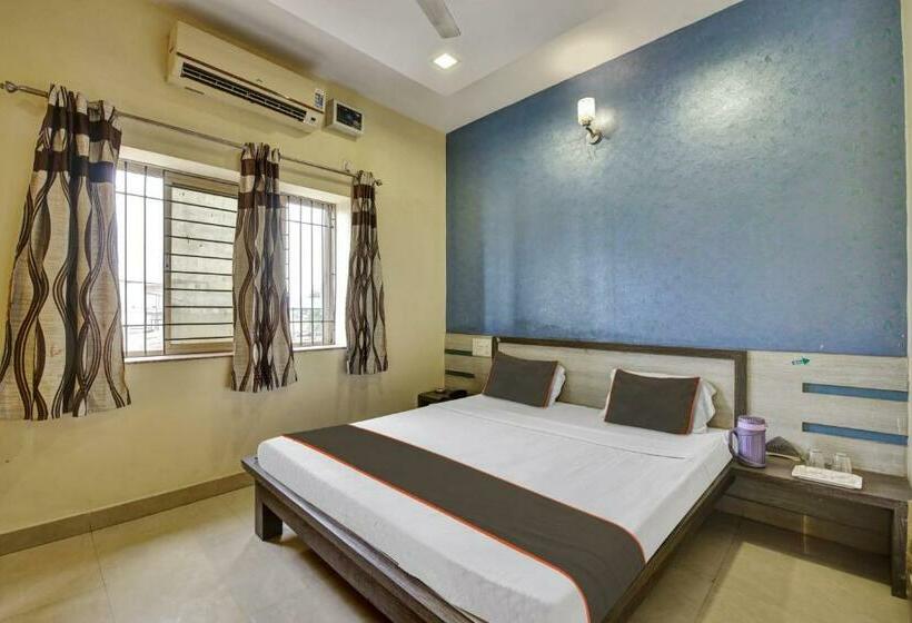 トリプルクラシックルーム, Collection O Hotel City Park