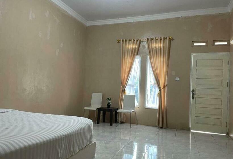 Номер Deluxe, Oyo 93033 Mutiara Homestay Syariah