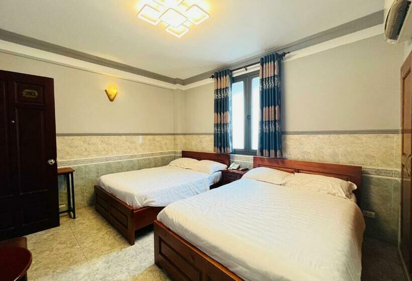 Standard Room, Myti