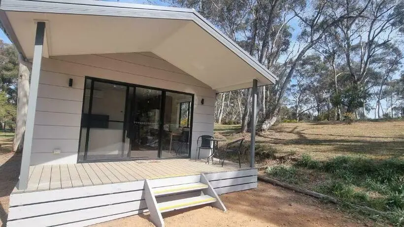 デラックスファミリールーム, Wedderburn Caravan Park
