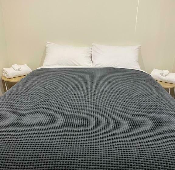 סוויטה משפחתית, Wedderburn Caravan Park