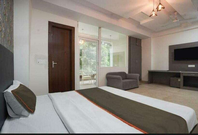 景色の見えるデラックスルーム, Aryan Greens