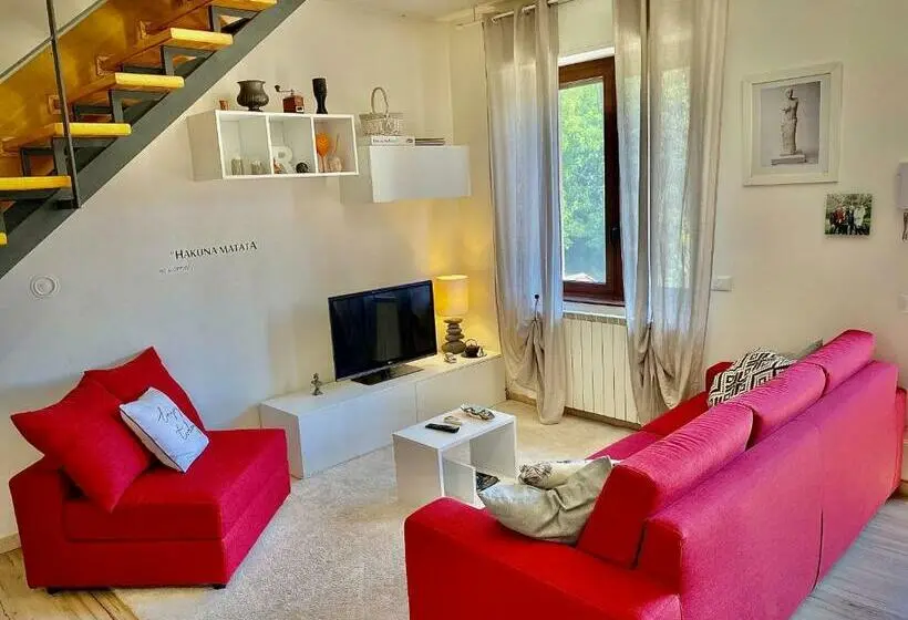 Deluxe Kolmen Hengen Huone, Golden Suite Marta Malpensa Milano Laghi